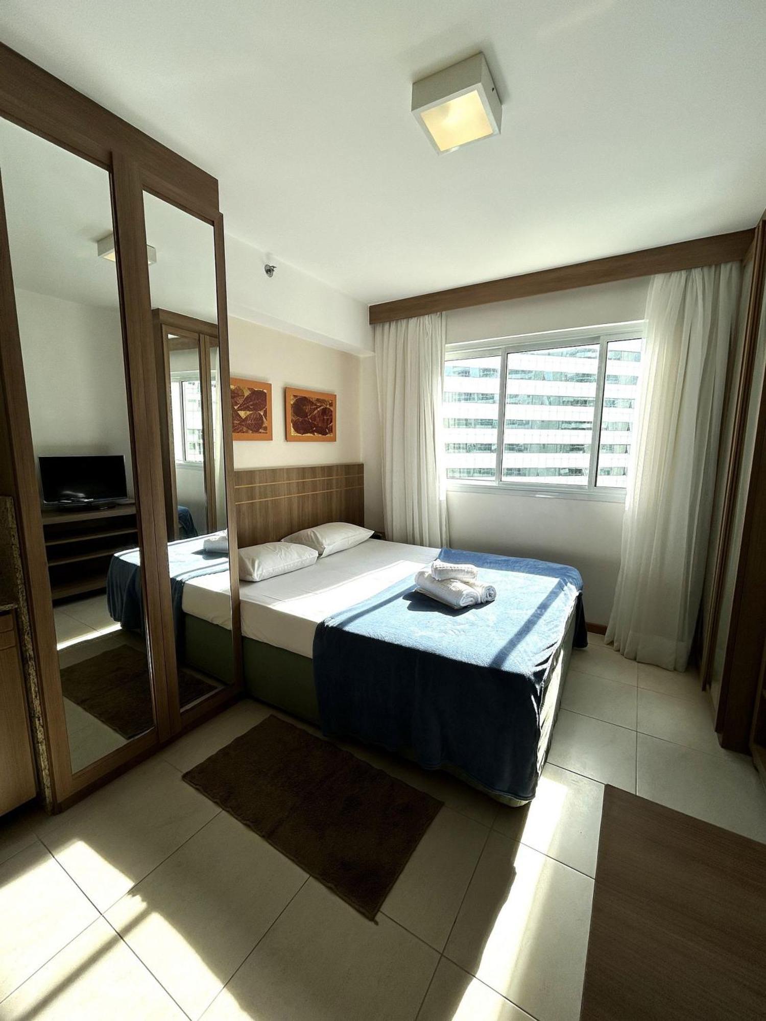 Sm1214 Flat Com Excelente Localizacao Em Regiao Central Brasília Exterior photo